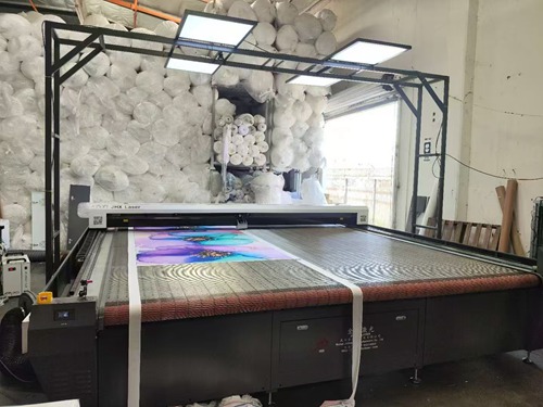 Ultra width intelligent laser cutting machine.jpg